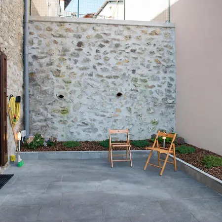 Casa Margherita Pt, Ospitar * Borno
