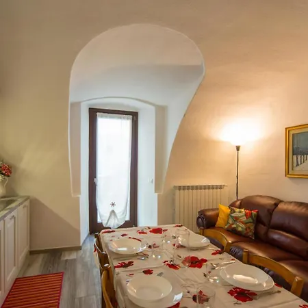 Lägenhet Casa Margherita Pt, Ospitar *
