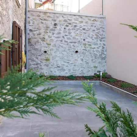 Lägenhet Casa Margherita Pt, Ospitar Borno